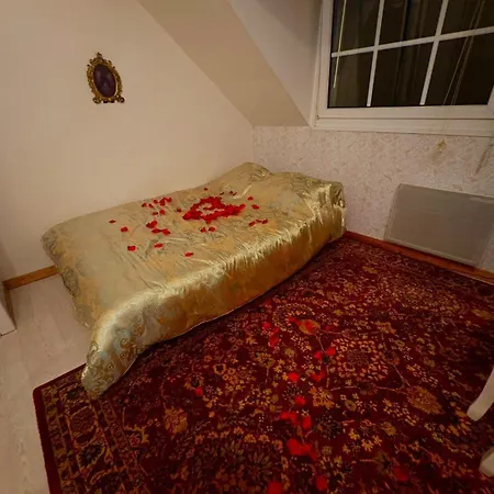 Thegarrisonloft Lägenhet Caen